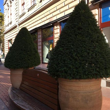 Gutenberg Apartments Szeged Buitenkant foto