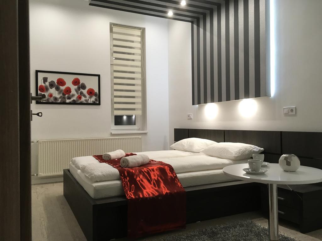 Gutenberg Apartments Szeged Buitenkant foto